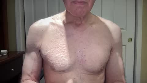 Snapshot of i8bgcq chatting on 3, 12, 2025 The Talented Mr. DILFy online show from 3, 12, 2025