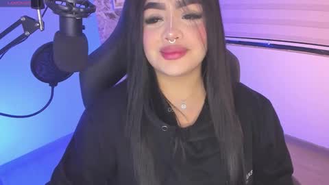 Snapshot of i_am_ari chatting on 9, 10, 2025 Ari online show from 9, 10, 2025