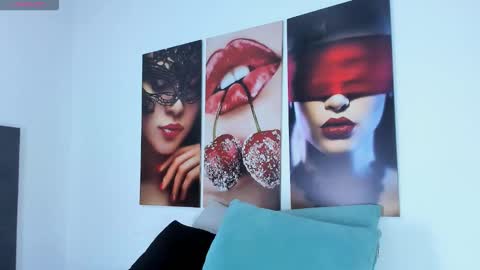 Snapshot of i_am_dolls chatting on 6, 1, 2026 The Dolls online show from 6, 1, 2026