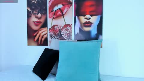 Snapshot of i_am_dolls chatting on 13, 1, 2026 The Dolls online show from 13, 1, 2026