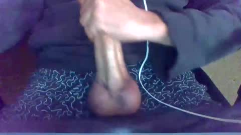 Snapshot of i_love_sluts247 chatting on 16, 2, 2025 i_love_sluts247 online show from 16, 2, 2025