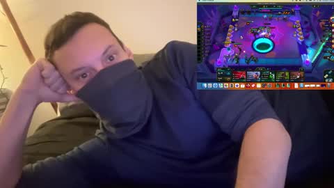 Snapshot of i_o_ro chatting on 8, 12, 2024 i o ro online show from 8, 12, 2024