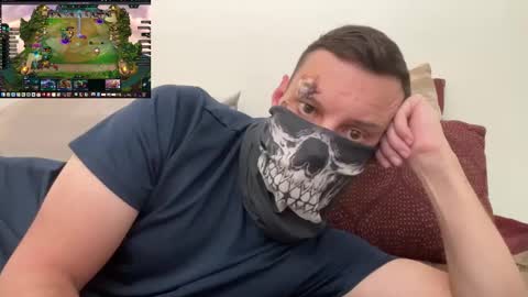 Snapshot of i_o_ro chatting on 31, 10, 2025 i o ro online show from 31, 10, 2025