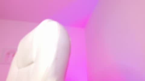 Salo  online show from 15, 2, 2025