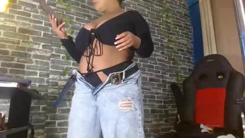 Samy online show from 4, 11, 2025