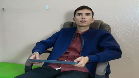 Iam Smith  online show from 1, 3, 2026