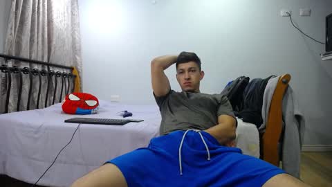 iam_yourbabyprincess_xd online show from 14, 2, 2025