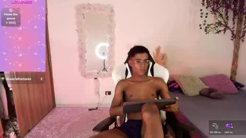 Snapshot of iamandrey_ chatting on 9, 5, 2026 iamandrey_ online show from 9, 5, 2026
