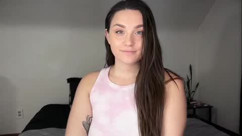 Crystal online show from 9, 2, 2026