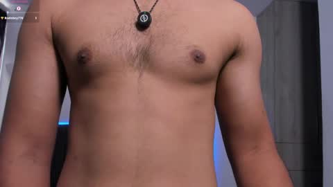 Dylan  independent model  online show from 2, 6, 2026