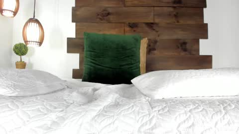 Snapshot of iamgabriela_ chatting on 4, 3, 2025 Gabriela online show from 4, 3, 2025