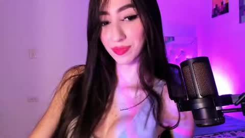 Snapshot of iammelody_ chatting on 25, 6, 2026 Mel online show from 25, 6, 2026