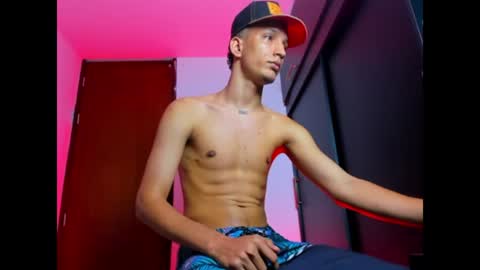 iamricardo_x online show from 1, 7, 2026