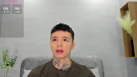 IAN CASTILLO online show from 27, 5, 2026