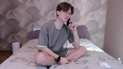 Ian Flor online show from 10, 4, 2026