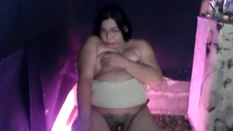 Snapshot of iana_whorexxx chatting on 27, 5, 2026 iana online show from 27, 5, 2026