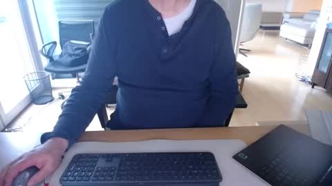 iandy12 online show from 4, 2, 2025