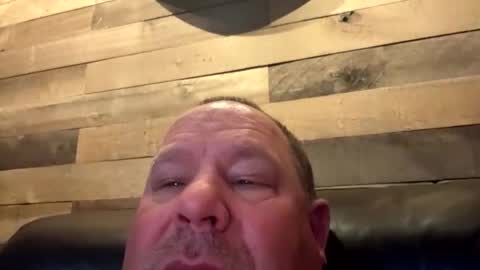 Snapshot of icanmakeyousquirt69 chatting on 9, 5, 2026 icanmakeyousquirt69 online show from 9, 5, 2026
