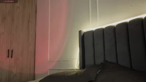 Snapshot of ice_princess__ chatting on 25, 11, 2025 Crystall online show from 25, 11, 2025