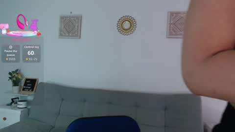 Snapshot of ice_y_abigail chatting on 9, 11, 2025 ice_y_abigail online show from 9, 11, 2025