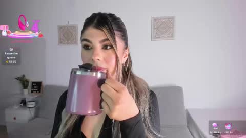 Snapshot of ice_y_abigail chatting on 3, 12, 2025 ice_y_abigail online show from 3, 12, 2025