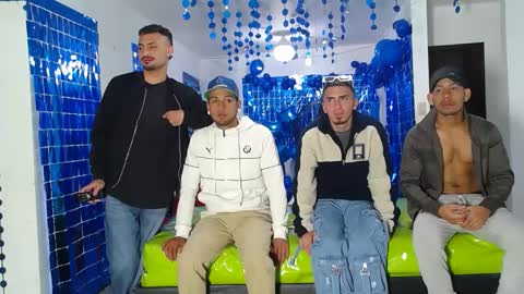 Snapshot of icevermilk chatting on 9, 1, 2025 THOMAS AND DAMIAND online show from 9, 1, 2025