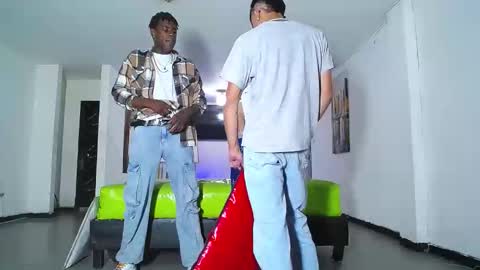 Snapshot of icevermilk chatting on 1, 10, 2025 THOMAS AND DAMIAND online show from 1, 10, 2025