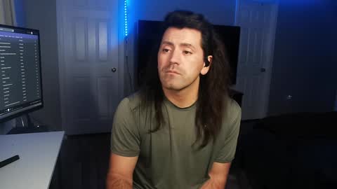 Snapshot of icy_ivy chatting on 1, 2, 2025 Ivan online show from 1, 2, 2025