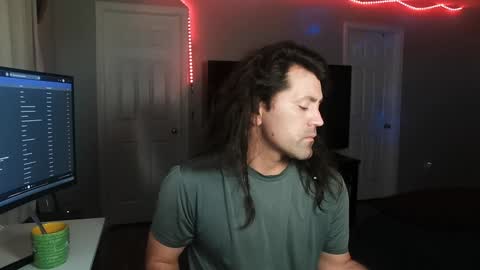 Snapshot of icy_ivy chatting on 2, 2, 2025 Ivan online show from 2, 2, 2025