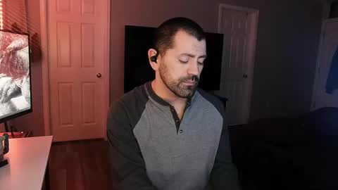 Snapshot of icy_ivy chatting on 10, 3, 2025 Ivan online show from 10, 3, 2025