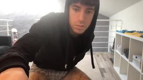 Snapshot of icyninesix chatting on 25, 12, 2024 icyninesix online show from 25, 12, 2024