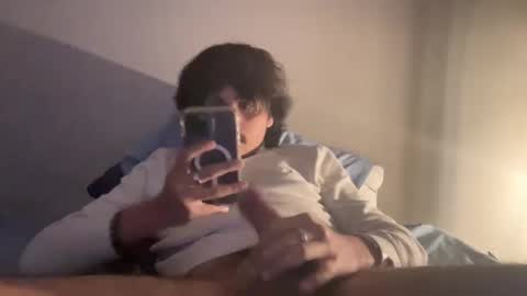 Snapshot of idk12327 chatting on 19, 3, 2026 idk12327 online show from 19, 3, 2026