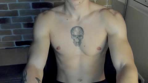 Snapshot of idkiww chatting on 30, 10, 2025 yo online show from 30, 10, 2025