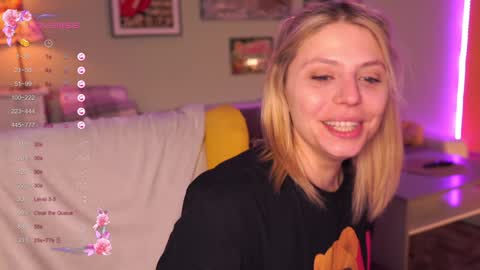 Snapshot of idontlikeguccibelts chatting on 28, 1, 2025 Little Flower online show from 28, 1, 2025