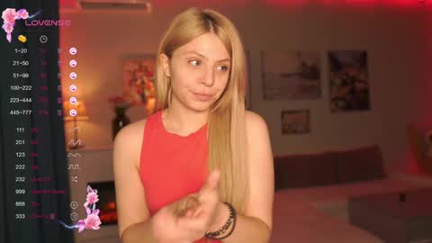Snapshot of idontlikeguccibelts chatting on 26, 2, 2025 Little Flower online show from 26, 2, 2025