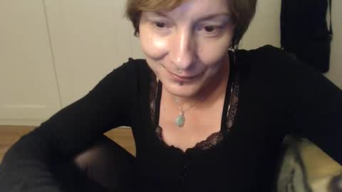 Snapshot of ifk_donkeysfr chatting on 16, 9, 2025 Ifk Donkeys online show from 16, 9, 2025