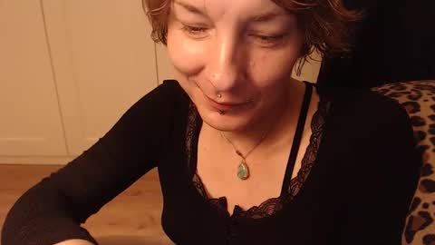 Snapshot of ifk_donkeysfr chatting on 10, 10, 2025 Ifk Donkeys online show from 10, 10, 2025