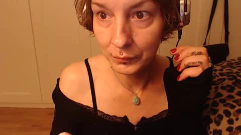 Snapshot of ifk_donkeysfr chatting on 20, 10, 2025 Ifk Donkeys online show from 20, 10, 2025