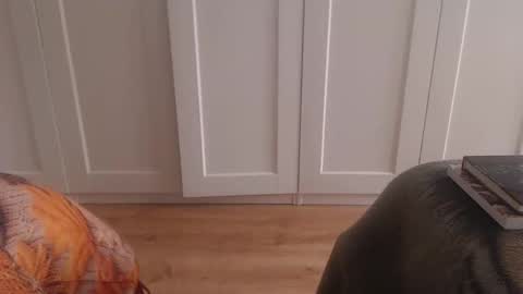 Snapshot of ifk_donkeysfr chatting on 9, 11, 2025 Ifk Donkeys online show from 9, 11, 2025