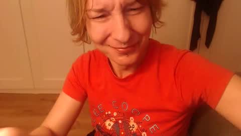 Snapshot of ifk_donkeysfr chatting on 18, 11, 2025 Ifk Donkeys online show from 18, 11, 2025