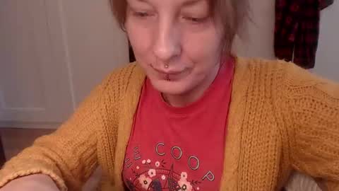 Snapshot of ifk_donkeysfr chatting on 2, 12, 2025 Ifk Donkeys online show from 2, 12, 2025