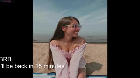 Julia and Mira online show from 14, 9, 2025