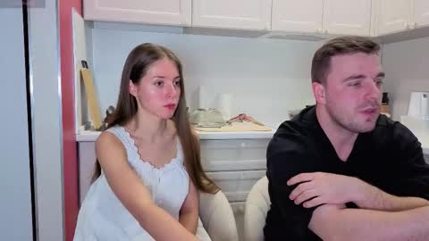 Julia and Mira online show from 16, 10, 2025