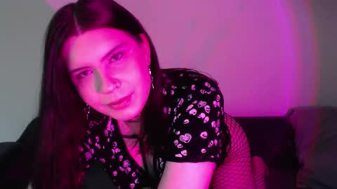 Vella online show from 12, 9, 2025