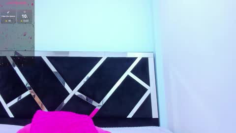 Isabella online show from 15, 12, 2025