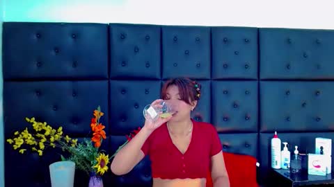 iisalombardi online show from 11, 2, 2026