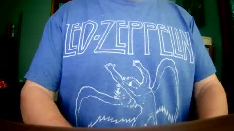Snapshot of il_undercover chatting on 14, 7, 2026 il_undercover online show from 14, 7, 2026