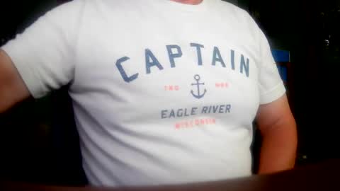 Snapshot of il_undercover chatting on 31, 7, 2026 il_undercover online show from 31, 7, 2026