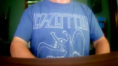 Snapshot of il_undercover chatting on 5, 8, 2026 il_undercover online show from 5, 8, 2026