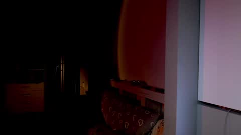 ileanacampbel online show from 25, 1, 2025